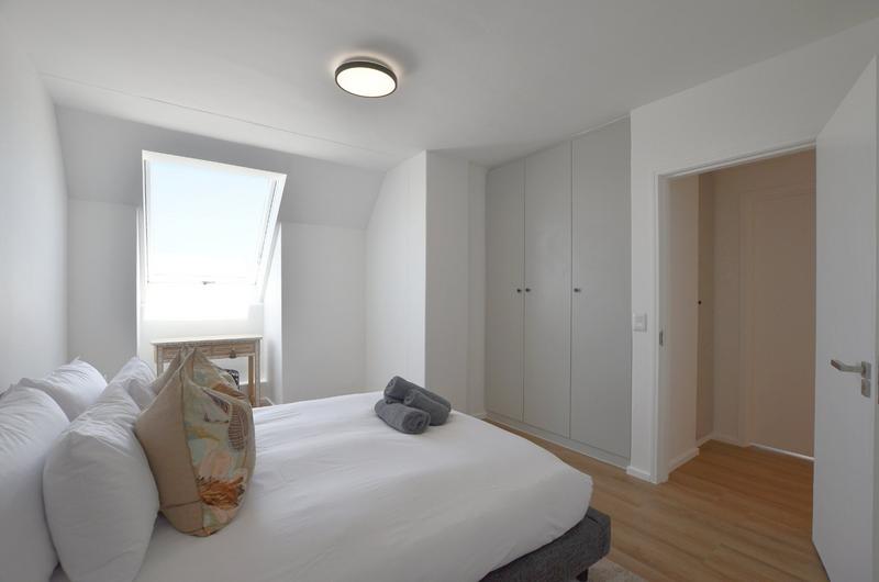 To Let 2 Bedroom Property for Rent in Dolphin Beach Western Cape